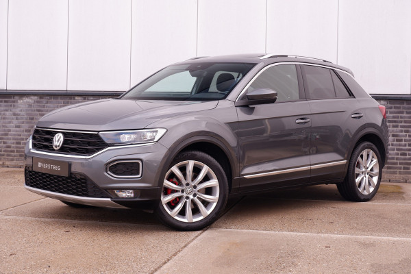 Volkswagen T-Roc 1.5 TSI Sport | Pano | Trekhaak | LED | Carplay | Camera | Virtual Cockpit | Blind-Spot | PDC