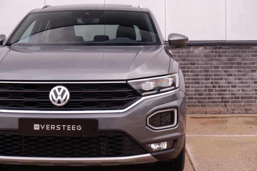 Volkswagen T-Roc 1.5 TSI Sport | Pano | Trekhaak | LED | Carplay | Camera | Virtual Cockpit | Blind-Spot | PDC