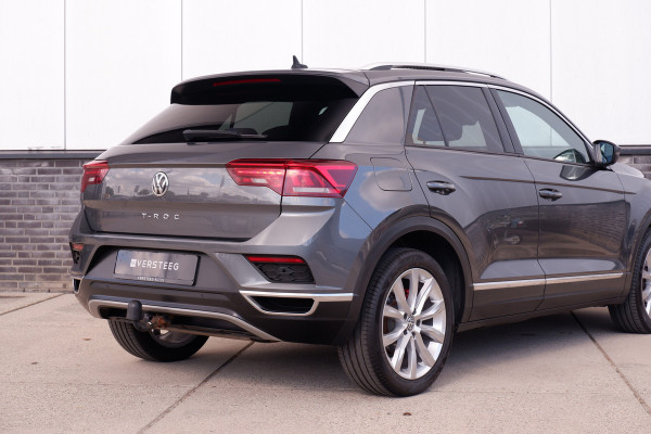 Volkswagen T-Roc 1.5 TSI Sport | Pano | Trekhaak | LED | Carplay | Camera | Virtual Cockpit | Blind-Spot | PDC