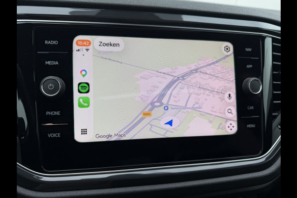 Volkswagen T-Roc 1.5 TSI Sport | Pano | Trekhaak | LED | Carplay | Camera | Virtual Cockpit | Blind-Spot | PDC