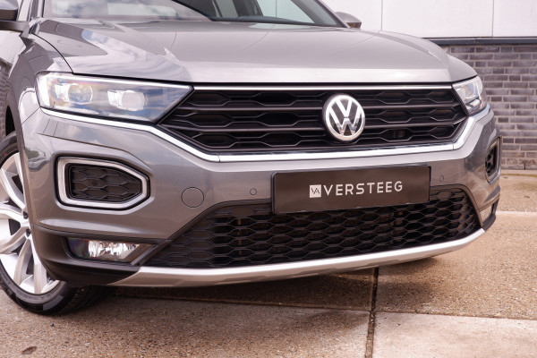 Volkswagen T-Roc 1.5 TSI Sport | Pano | Trekhaak | LED | Carplay | Camera | Virtual Cockpit | Blind-Spot | PDC