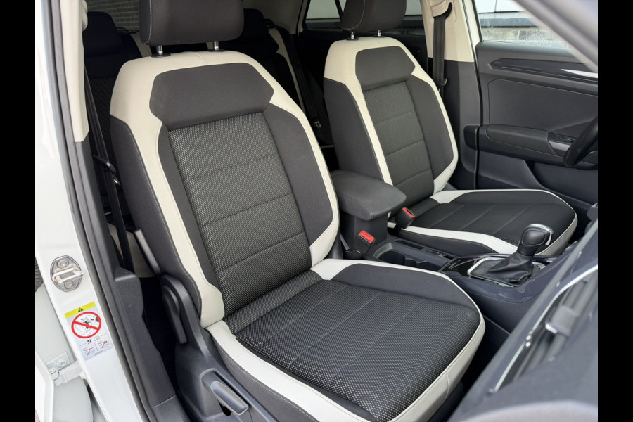 Volkswagen T-Roc 1.5 TSI Sport | LED | Trekhaak | Carplay | Camera | Virtual Cockpit | Blind-Spot | PDC
