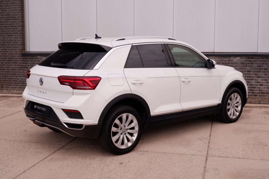 Volkswagen T-Roc 1.5 TSI Sport | LED | Trekhaak | Carplay | Camera | Virtual Cockpit | Blind-Spot | PDC