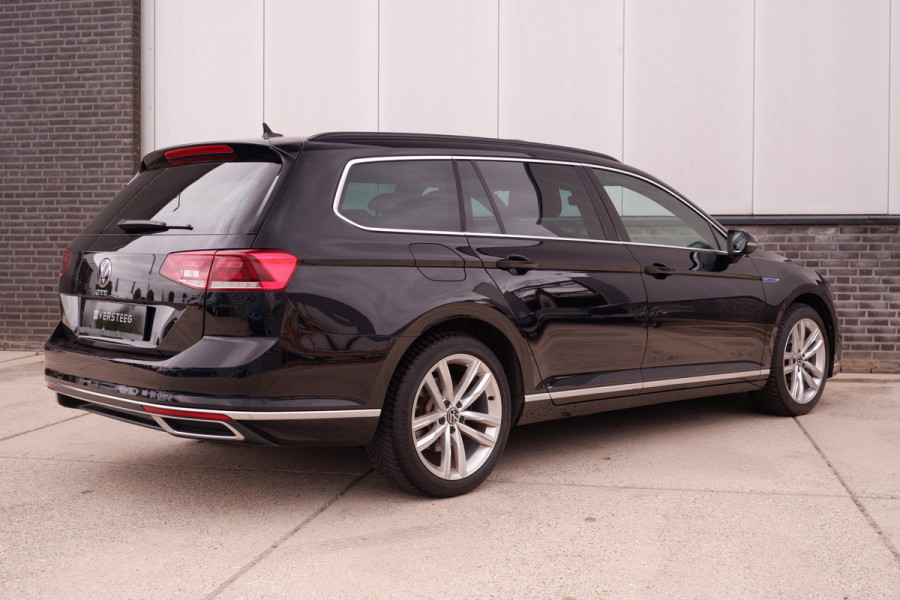 Volkswagen Passat Variant 1.4 TSI PHEV GTE Business | Pano | Carplay | LED | Camera | Navi | LED