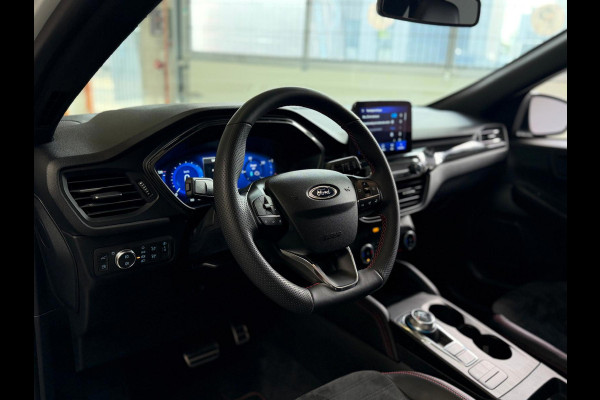 Ford Kuga 2.5 PHEV ST-Line X, Automaat, Panoramadak, Stoel/Stuur verwarming, Navi, Camera, Carplay