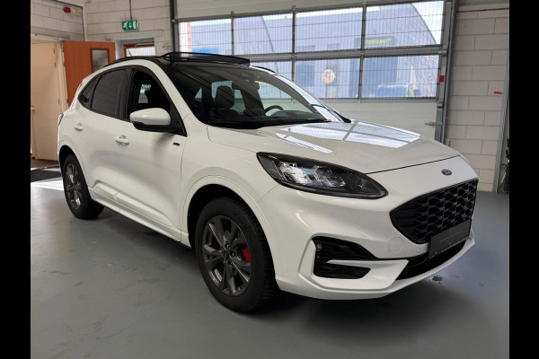 Ford Kuga 2.5 PHEV ST-Line X, Automaat, Panoramadak, Stoel/Stuur verwarming, Navi, Camera, Carplay
