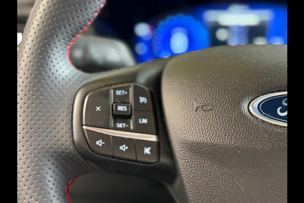 Ford Kuga 2.5 PHEV ST-Line X, Automaat, Panoramadak, Stoel/Stuur verwarming, Navi, Camera, Carplay
