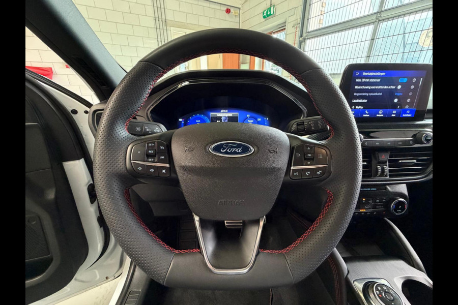 Ford Kuga 2.5 PHEV ST-Line X, Automaat, Panoramadak, Stoel/Stuur verwarming, Navi, Camera, Carplay