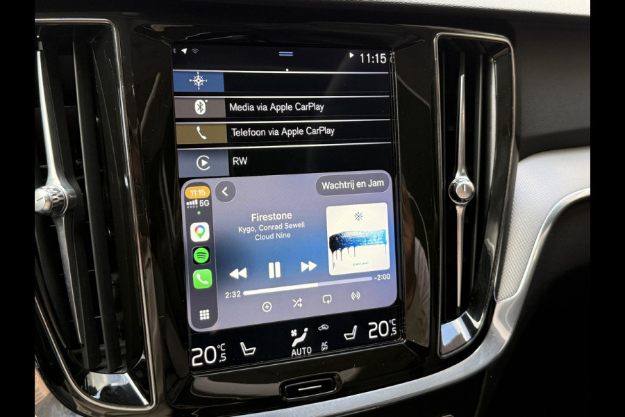Volvo V60 2.0 T8 Twin Engine AWD Inscription | Panoramadak | 360 camera | Harman/Kardon | Adaptive cruise | Stoelverwarming