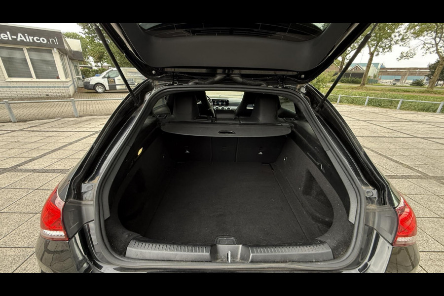 Mercedes-Benz CLA-Klasse Shooting Brake 180Aut. Bus. Solution AMG Sport | Sfeer | Mood Light |