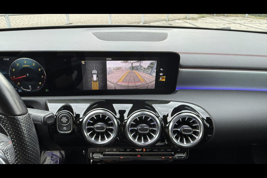 Mercedes-Benz CLA-Klasse Shooting Brake 180Aut. Bus. Solution AMG Sport | Sfeer | Mood Light |