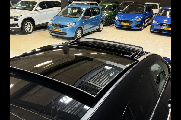 Mercedes-Benz CLA-Klasse Shooting Brake 180 Luxury Line | Panoramadak | Leder | Camera | Sfeerverlichting