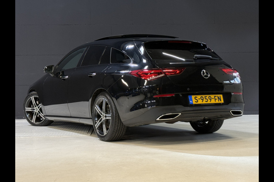 Mercedes-Benz CLA-Klasse Shooting Brake 180 Luxury Line | Panoramadak | Leder | Camera | Sfeerverlichting