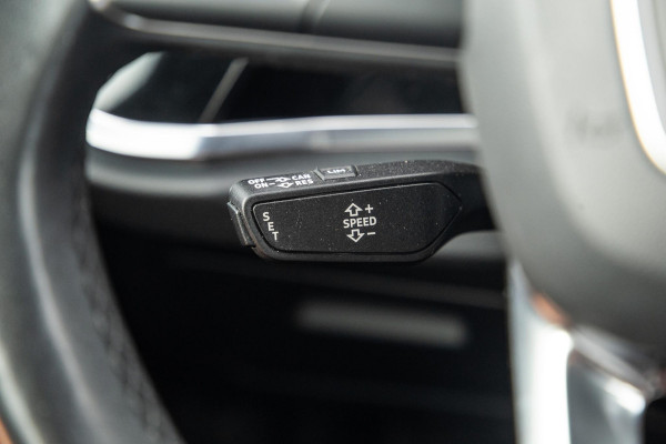Audi Q3 45 TFSI e edition VIRTUAL COCKPIT / CRUISE CONTROLE / AIRCO / BRUIN LEER / PHEV