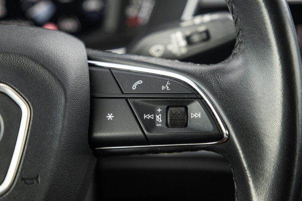 Audi Q3 45 TFSI e edition VIRTUAL COCKPIT / CRUISE CONTROLE / AIRCO / BRUIN LEER / PHEV