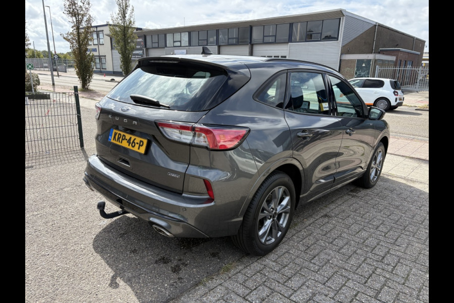 Ford Kuga 2.5 PHEV ST-Line