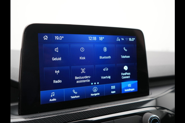 Ford Kuga 2.5 ST-Line PHEV 225pk Dealer O.H. | Trekhaak Afn. | Adaptive Cruise | 360 Camera | Sportstoelen & Stuur Verwarmd | Apple Carplay | Blis | Keyless | Navigatie | DAB | Plug In Hybrid |