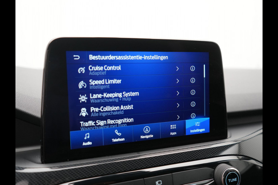 Ford Kuga 2.5 ST-Line PHEV 225pk Dealer O.H. | Trekhaak Afn. | Adaptive Cruise | 360 Camera | Sportstoelen & Stuur Verwarmd | Apple Carplay | Blis | Keyless | Navigatie | DAB | Plug In Hybrid |