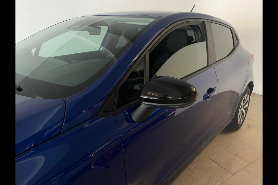 Renault Clio 1.0 TCe 90 Equilibre AIRCO NAVI CRUISE APPLE CARPLAY PRIVACY GLAS ELEK RAMEN CENT VERG METALLIC LAK ZEER NETTE AUTO