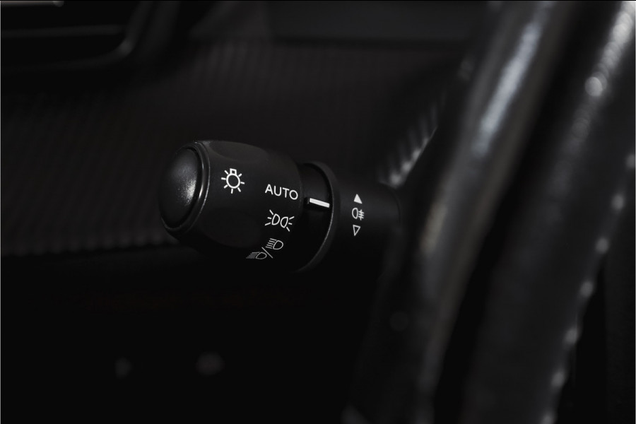 Peugeot 208 1.2 PureTech Active 101 PK | Cruise | Stoelverw. | PDC | App. Connect | Airco | LM 16" |