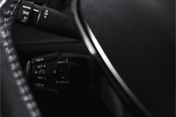Peugeot 208 1.2 PureTech Active 101 PK | Cruise | Stoelverw. | PDC | App. Connect | Airco | LM 16" |