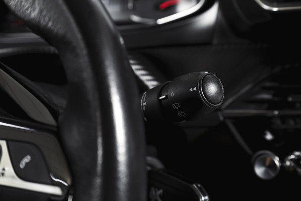 Peugeot 208 1.2 PureTech Active 101 PK | Cruise | Stoelverw. | PDC | App. Connect | Airco | LM 16" |