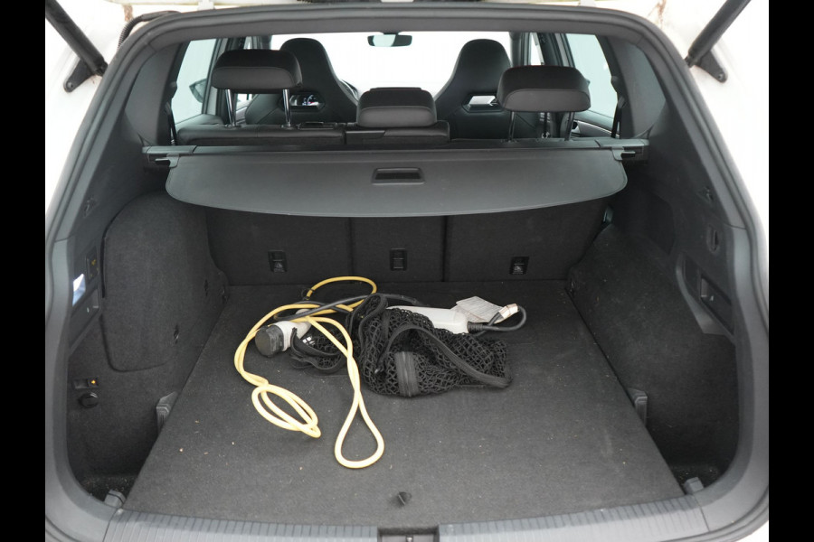 Seat Tarraco 1.4 TSI e-Hybrid FR Business Intense PHEV 245pk | Trekhaak Af Fabriek | Adaptive Cruise | 360 Camera | Sportstoelen Memory & Verwarmd | Keyless | Blis | Stuur Verwarmd | Apple Carplay | Navigatie | DAB | 20"L.M | Plug In Hybrid |