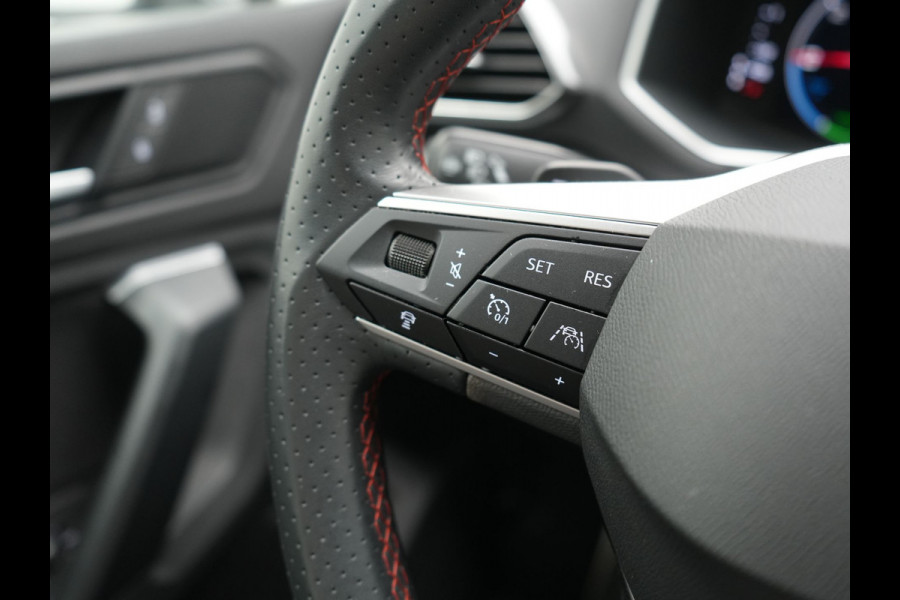 Seat Tarraco 1.4 TSI e-Hybrid FR Business Intense PHEV 245pk | Trekhaak Af Fabriek | Adaptive Cruise | 360 Camera | Sportstoelen Memory & Verwarmd | Keyless | Blis | Stuur Verwarmd | Apple Carplay | Navigatie | DAB | 20"L.M | Plug In Hybrid |