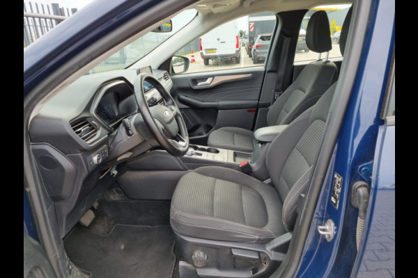 Ford Kuga 2.5 PHEV Titanium 225pk | Adaptive cruise control | Winter Pack | Dodehoeksensoren | Camera | 1.500kg Trekgewicht