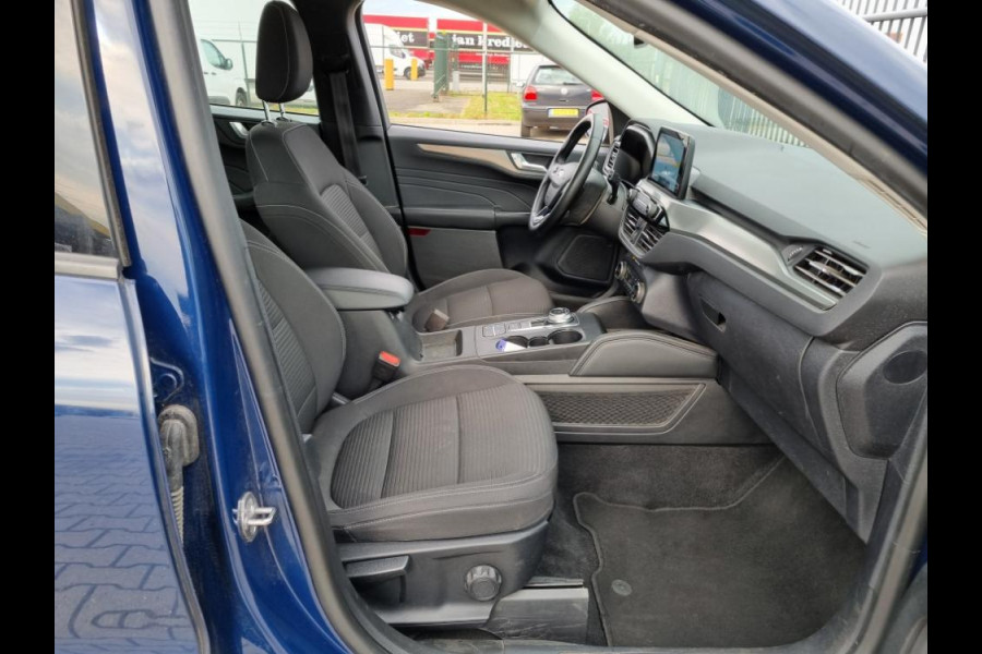 Ford Kuga 2.5 PHEV Titanium 225pk | Adaptive cruise control | Winter Pack | Dodehoeksensoren | Camera | 1.500kg Trekgewicht