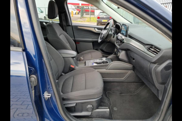 Ford Kuga 2.5 PHEV Titanium 225pk | Adaptive cruise control | Winter Pack | Dodehoeksensoren | Camera | 1.500kg Trekgewicht