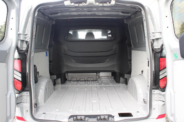 Ford Transit Custom 320 2.5 PHEV L2H1 Grey Platinum DC | Dubbele Cabine | Rijklaar | Dubbele zijschuifdeur | Dual-zone automatische airconditioning | Privacy glass | Groot middenconsole | Trekhaakvoorbereiding | Centrale dubbele vergrendeling | Driver Assistent Pack Ultimate | Verwarmbaar stuurwiel | 2 AGM accus | PHEV 1-fase oplaadkabel 10m | Vehicle Integration System