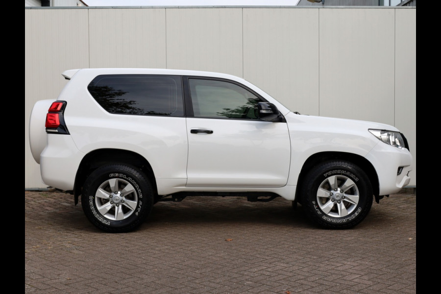 Toyota Land Cruiser 2.8 D4-D-F 3 DRS BLIND VAN | Climate Control | Cruise Control