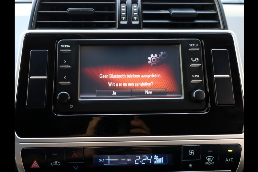 Toyota Land Cruiser 2.8 D4-D-F 3 DRS BLIND VAN | Climate Control | Cruise Control