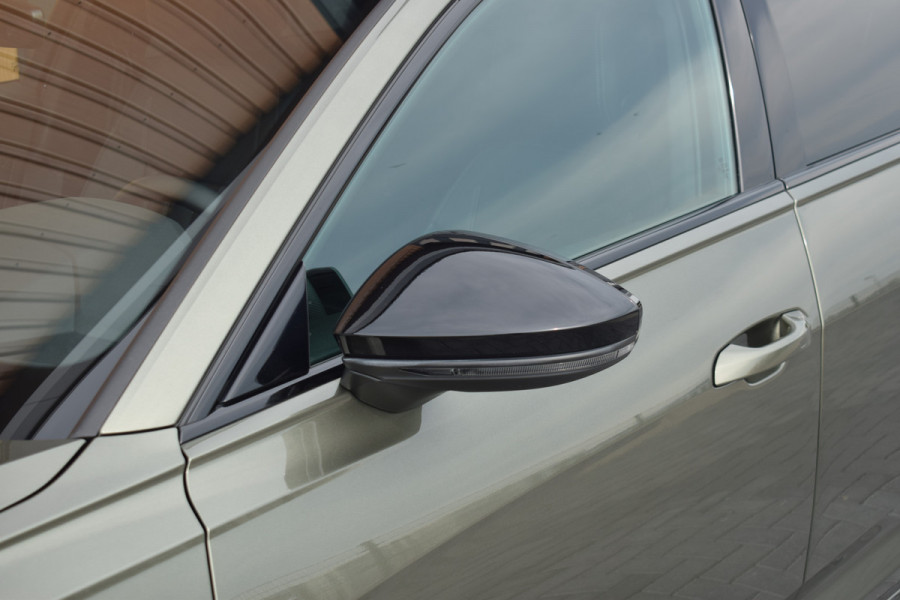 Audi A6 Avant 55 TFSI e Quattro S-edition Competition Pano | B&O | 21" | Nachtzicht
