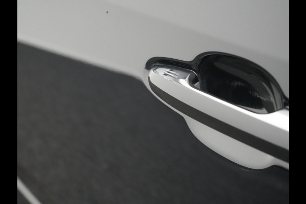Toyota RAV4 2.5 Style PHEV 306pk Dealer O.H. | Adaptive Cruise | Camera | Elektrische Sportstoelen Verwarmd | Apple Carplay | Keyless | Blis | Stuur Verwarmd | DAB | 19"L.M | Plug In Hybrid |