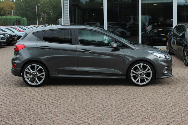 Ford Fiesta 1.0 EcoBoost ST-Line Automaat. / Navigatie / Parkeerhulp achter / 17'' / Stoelverwarming / Cruise Control