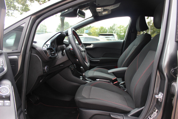 Ford Fiesta 1.0 EcoBoost ST-Line Automaat. / Navigatie / Parkeerhulp achter / 17'' / Stoelverwarming / Cruise Control