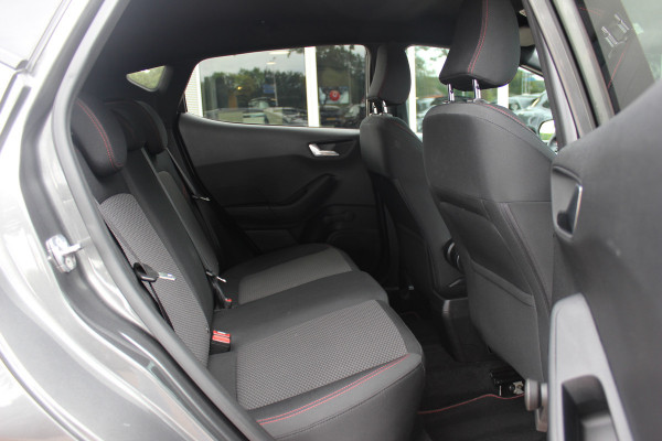 Ford Fiesta 1.0 EcoBoost ST-Line Automaat. / Navigatie / Parkeerhulp achter / 17'' / Stoelverwarming / Cruise Control