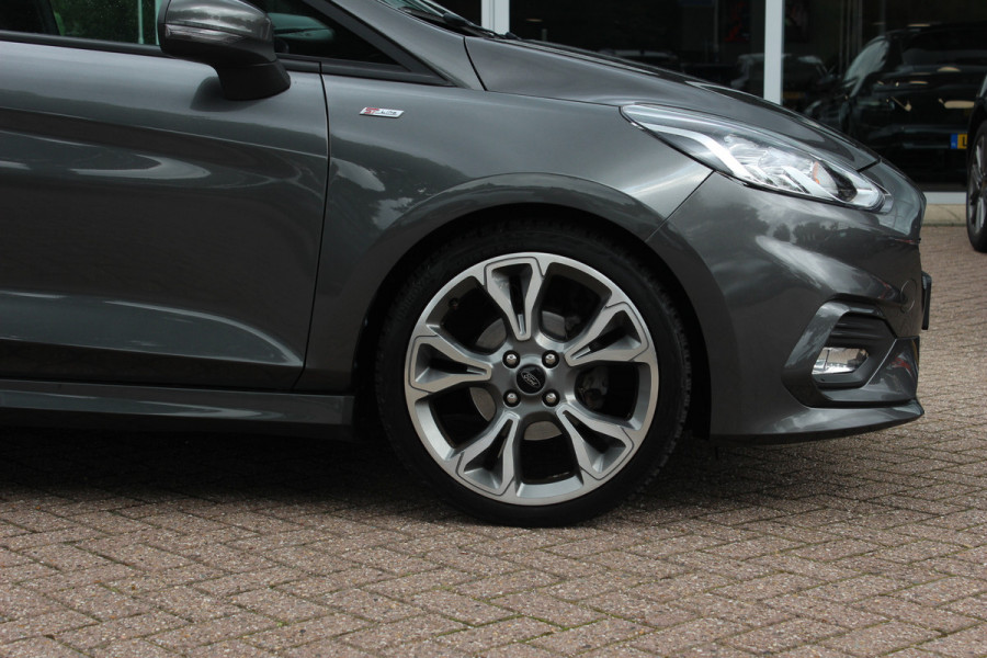 Ford Fiesta 1.0 EcoBoost ST-Line Automaat. / Navigatie / Parkeerhulp achter / 17'' / Stoelverwarming / Cruise Control