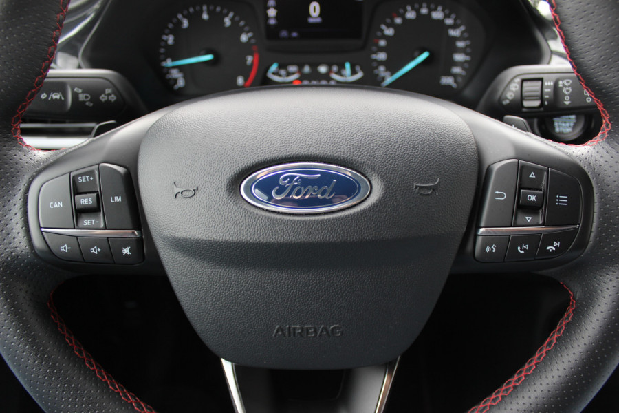 Ford Fiesta 1.0 EcoBoost ST-Line Automaat. / Navigatie / Parkeerhulp achter / 17'' / Stoelverwarming / Cruise Control