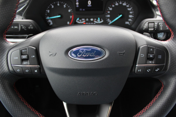 Ford Fiesta 1.0 EcoBoost ST-Line Automaat. / Navigatie / Parkeerhulp achter / 17'' / Stoelverwarming / Cruise Control