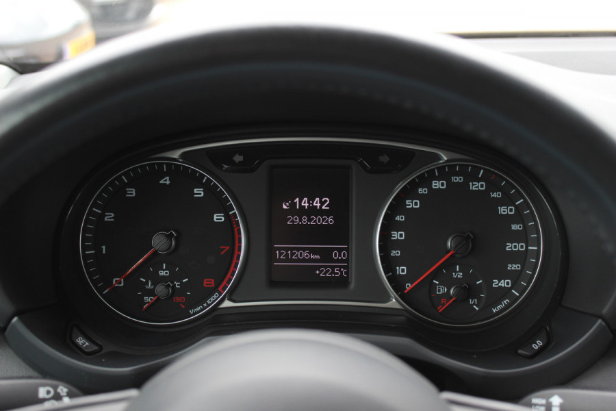 Audi A1 Sportback 1.0 TFSI Pro Line / NL Auto! / 1e Eign. / 15'' / Cruise Control / Bluetooth / Airco