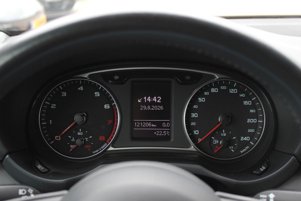 Audi A1 Sportback 1.0 TFSI Pro Line / NL Auto! / 1e Eign. / 15'' / Cruise Control / Bluetooth / Airco