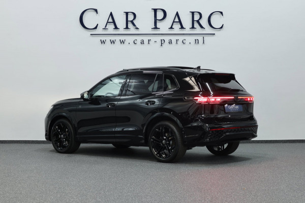 Volkswagen Tiguan 1.5 eTSI 3x R-Line IQ+LED/VIRTUAL/SFEER/PANO/ALCANTARA+S.VERWARMING/20" LMV/CAM/LINE/ACC/ECC/12 MDN GARANTIE!