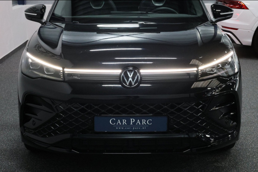Volkswagen Tiguan 1.5 eTSI 3x R-Line IQ+LED/VIRTUAL/SFEER/PANO/ALCANTARA+S.VERWARMING/20" LMV/CAM/LINE/ACC/ECC/12 MDN GARANTIE!