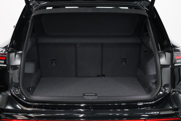 Volkswagen Tiguan 1.5 eTSI 3x R-Line IQ+LED/VIRTUAL/SFEER/PANO/ALCANTARA+S.VERWARMING/20" LMV/CAM/LINE/ACC/ECC/12 MDN GARANTIE!
