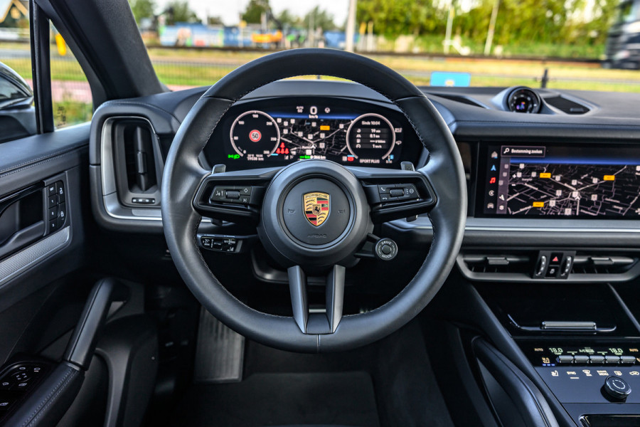 Porsche Cayenne Coupé 3.0 S E-Hybrid Black Edition Pano/InnoDrive/HUD/360/Luchtvering/Massage