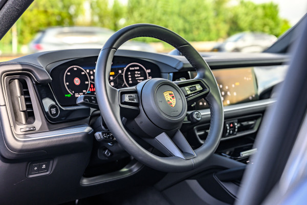 Porsche Cayenne Coupé 3.0 S E-Hybrid Black Edition Pano/InnoDrive/HUD/360/Luchtvering/Massage