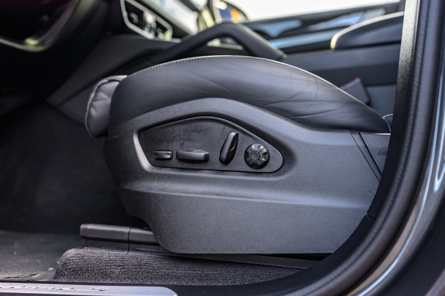 Porsche Cayenne Coupé 3.0 S E-Hybrid Black Edition Pano/InnoDrive/HUD/360/Luchtvering/Massage